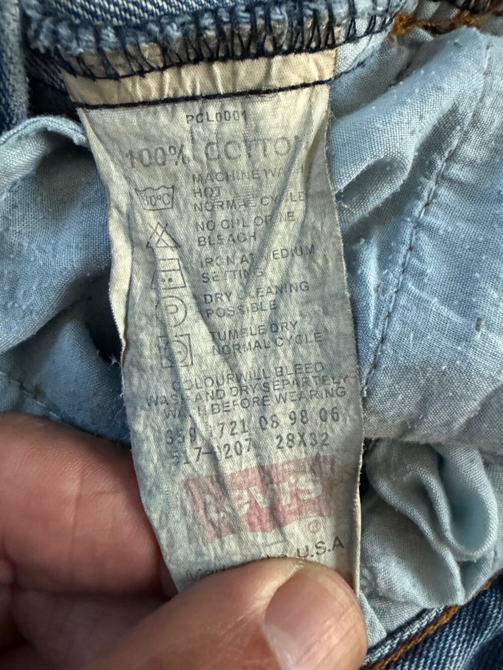 VTG 1998 Levi's 517 Made in USA Bootcut Jeans Distressed Light Wash 28x32 - Picture 8 of 14